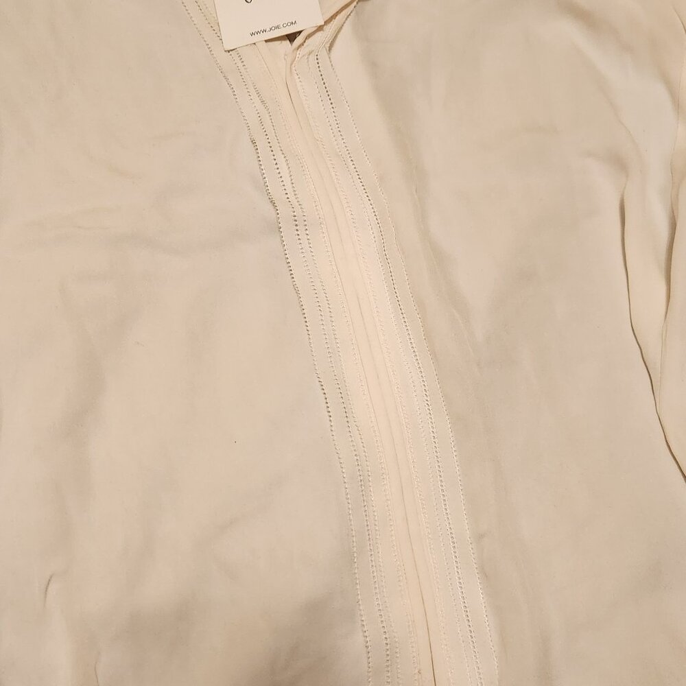 Blouse - Picture 2 of 3